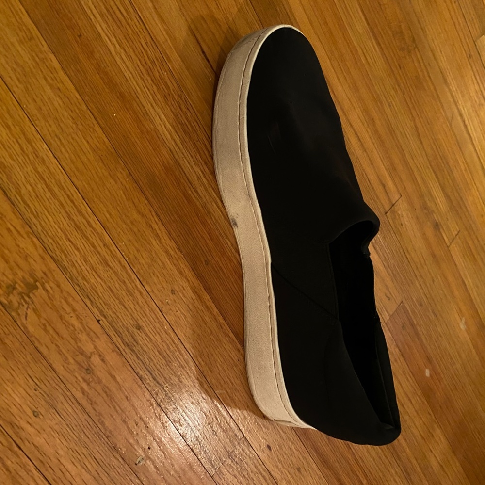 Vince Warren Slip-On / Black / Size 9.5 - image 3